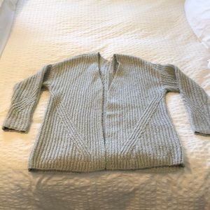 Oversize light gray cardigan